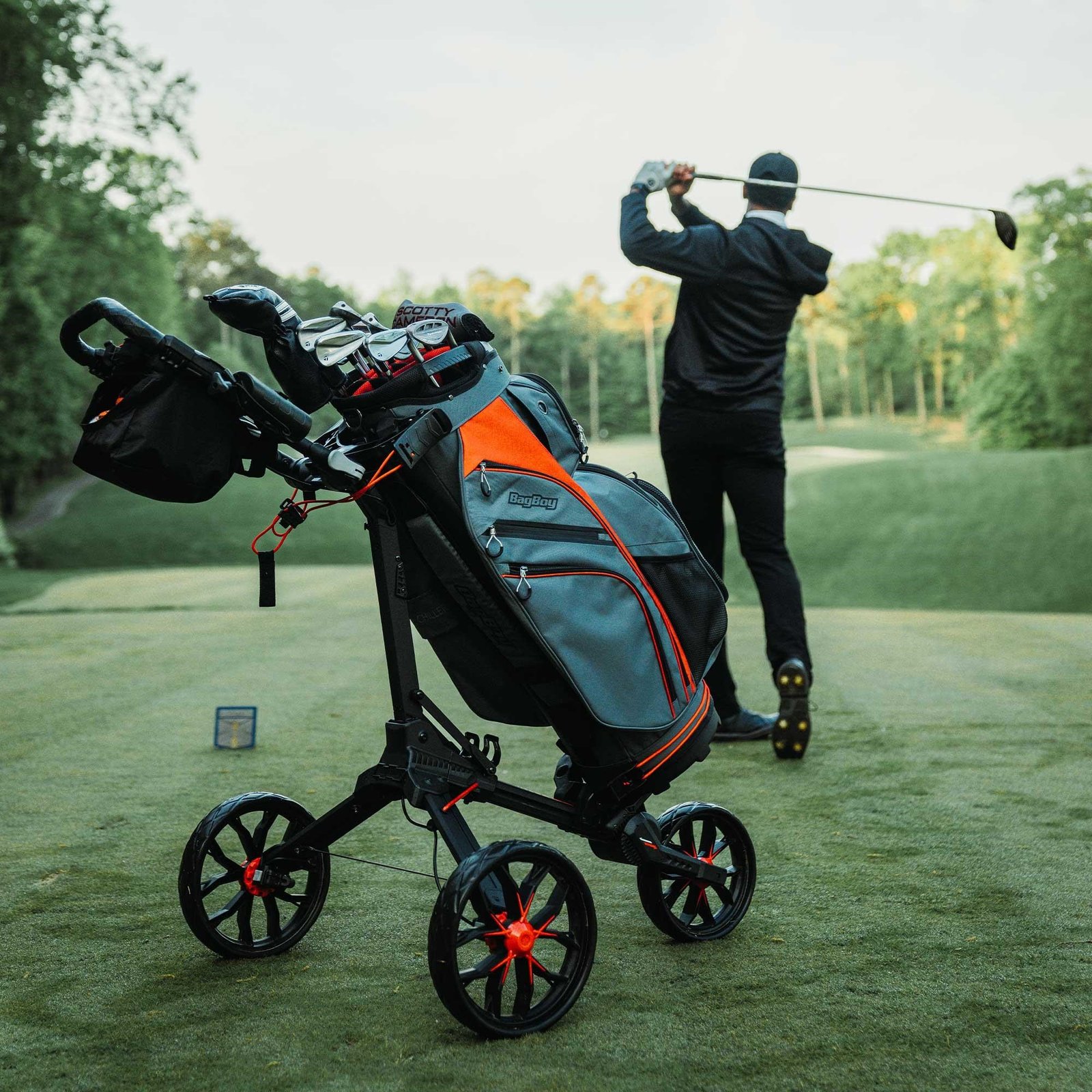 Bag Boy Nitron Auto-Open handtrolley, zwart/rood