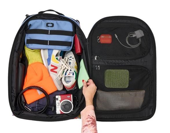 Ogio Alpha Layover 40-44L reistas