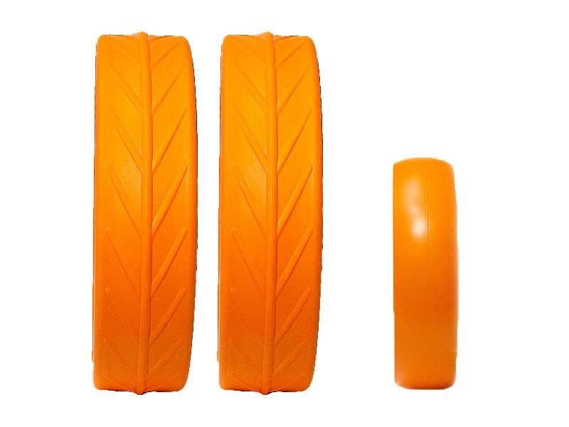 JuCad tires - 2 achterwielen, 1 voorwiel, oranje