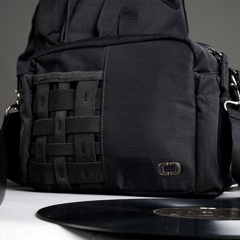 Ogio Rise Crossbody bag, zwart