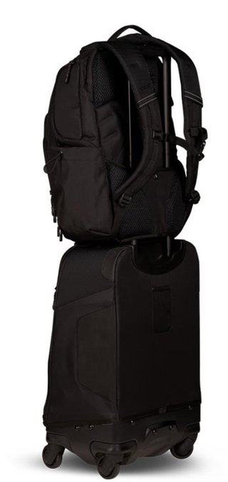 Ogio Renegade 22" 4-Wheel Travel Bag 33L reistas, zwart