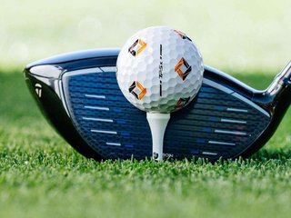 TaylorMade TP5x 24 pix 3.0 golfballen
