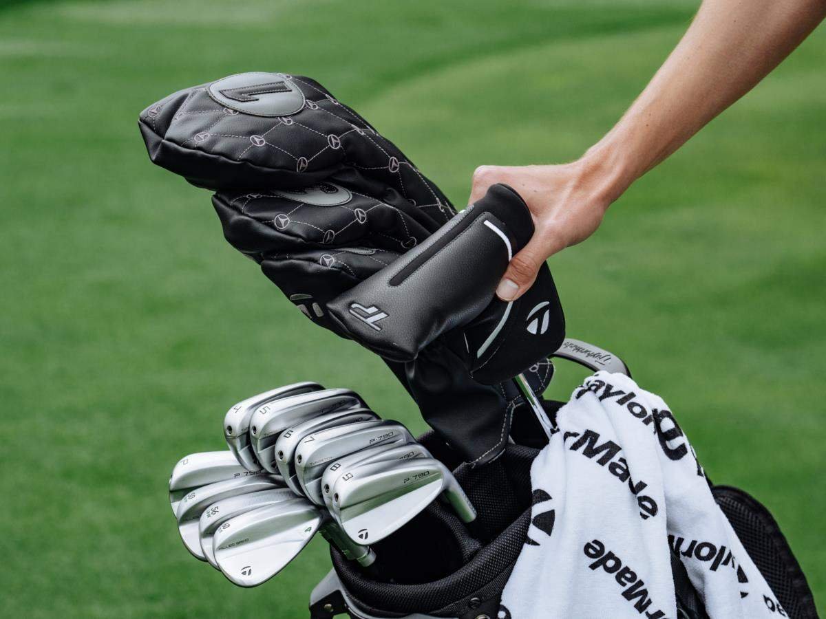 TaylorMade TP Black Soto putter (L-Neck)