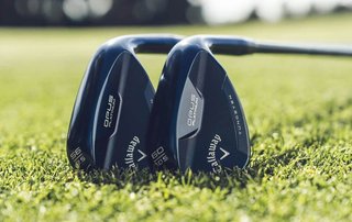 Callaway Opus Platinum Blue wedge, graphite