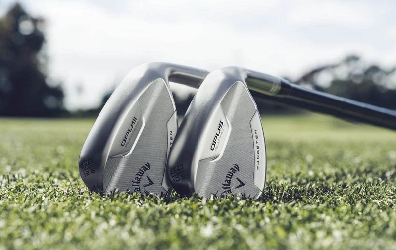 Callaway Opus Platinum Chrome wedge, staal