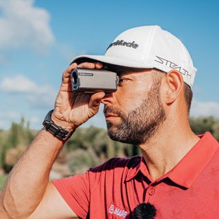 Golf Buddy aim QUANTUM laserrangefinder