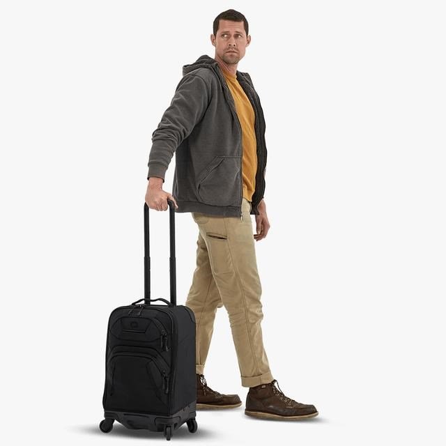 Ogio Renegade 22" 4-Wheel Travel Bag 33L titanium reistas, titanium