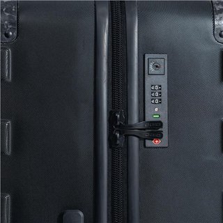 Ogio Renegade Vault Checked Luggage 95L tas, zwart