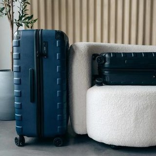 Ogio Renegade Vault Checked Luggage 95L tas, zwart