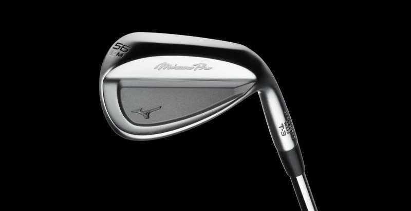 Mizuno Pro T-1 Soft White Satin wedge, staal