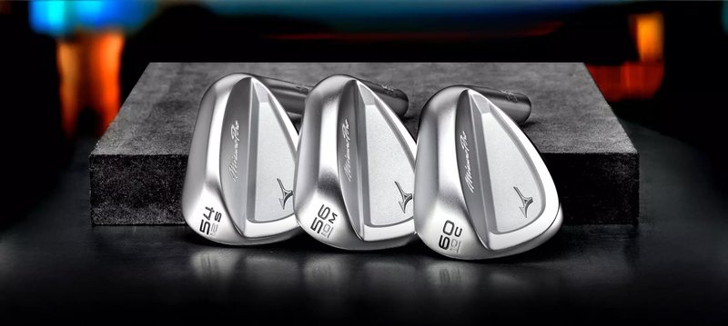 Mizuno Pro T-3 Soft White Satin wedge, staal