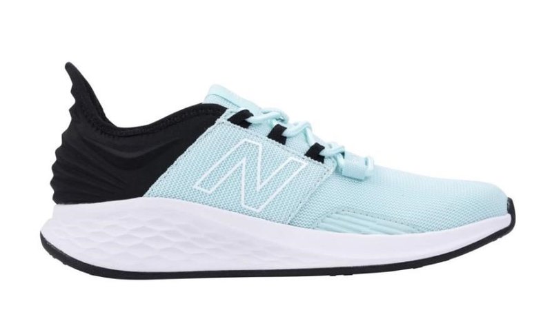New Balance Fresh Foam ROAV dames golfschoenen, lichtblauw/zwart