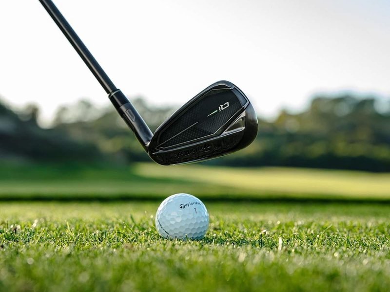 TaylorMade Qi Gunmetal Edition heren ijzers, staal