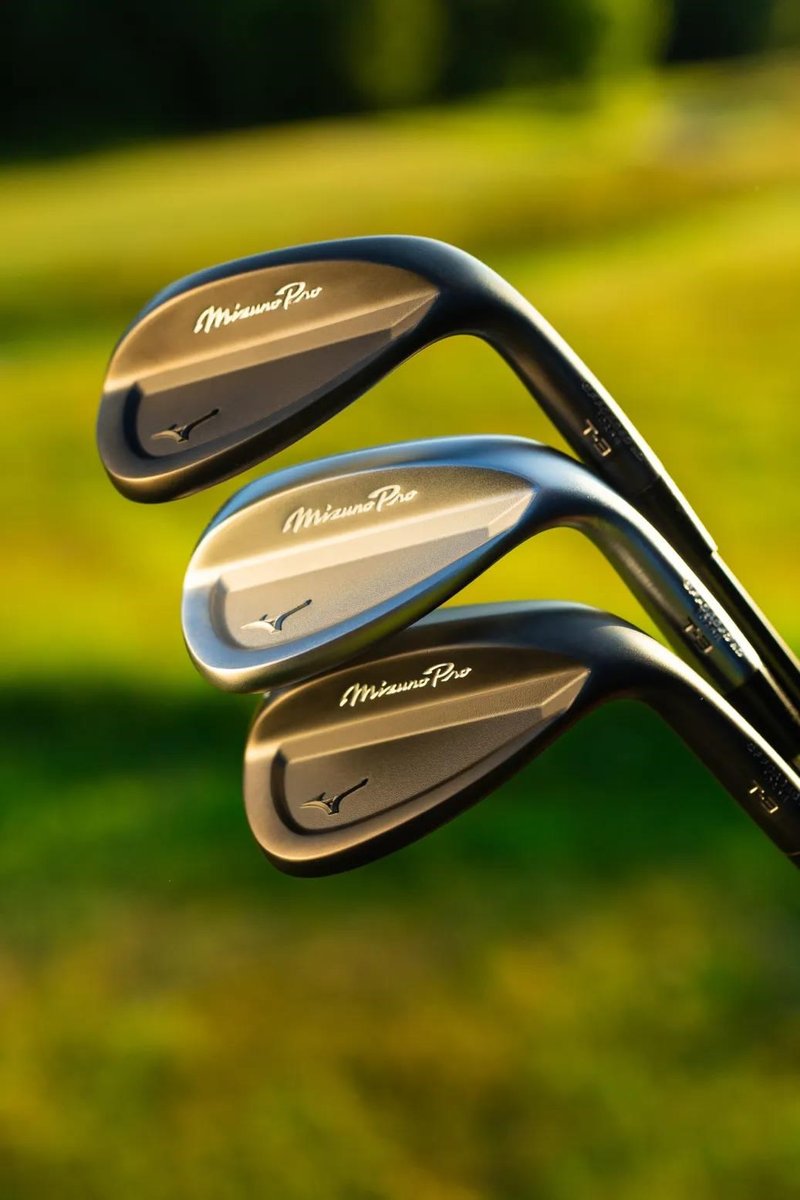 Mizuno Pro T-3 Black wedge, staal