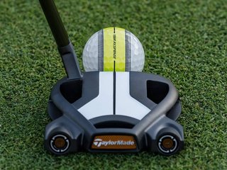 TaylorMade Tour Response Stripe golfballen