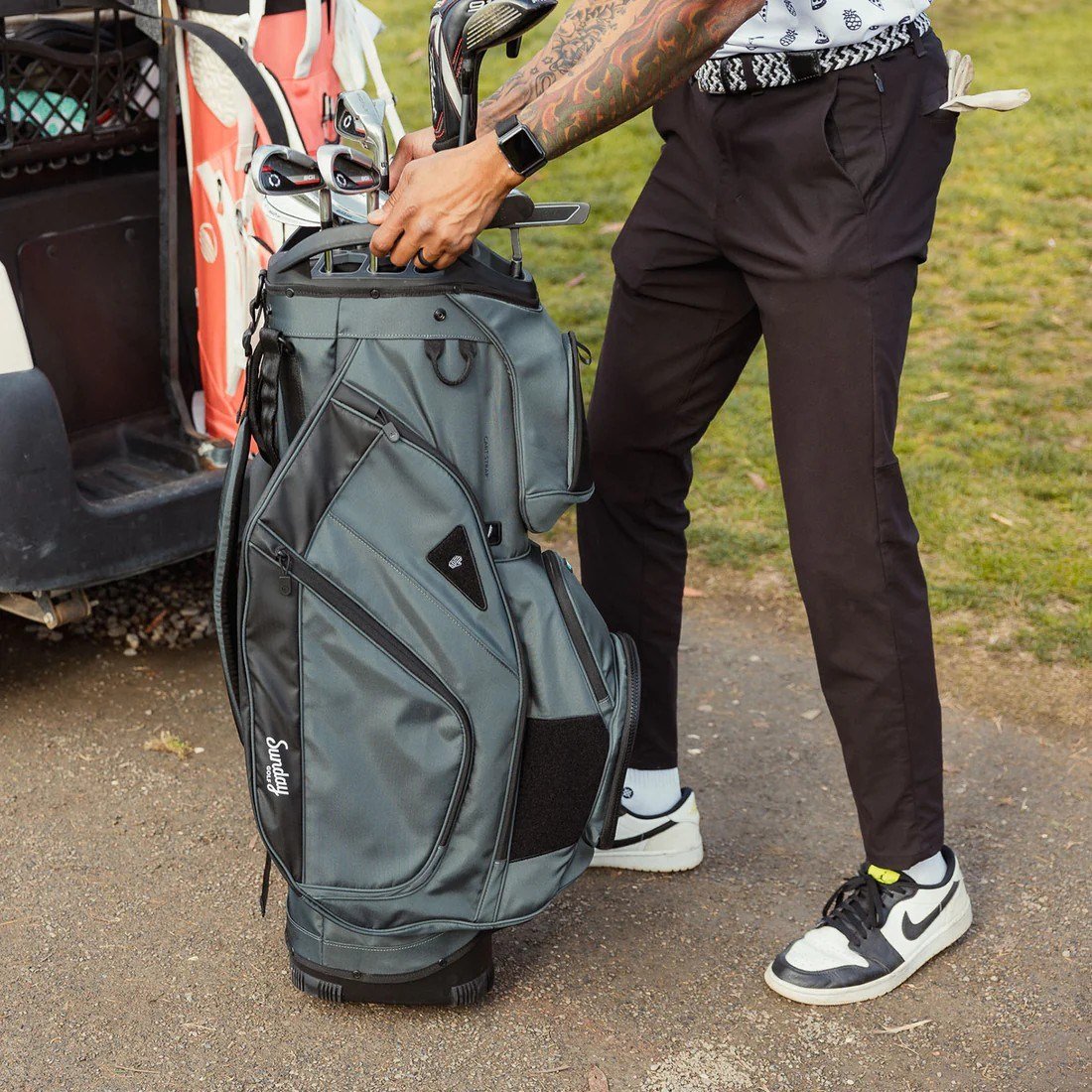 Sunday Golf Big Rig cart bag, midnight green
