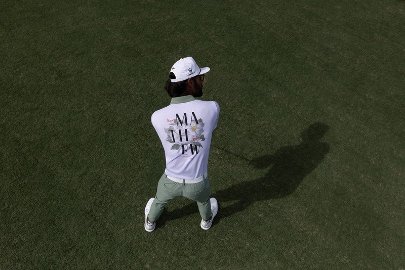 Travis Mathew Louder Please heren pet, wit