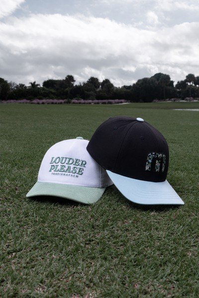 Travis Mathew Louder Please heren pet, wit