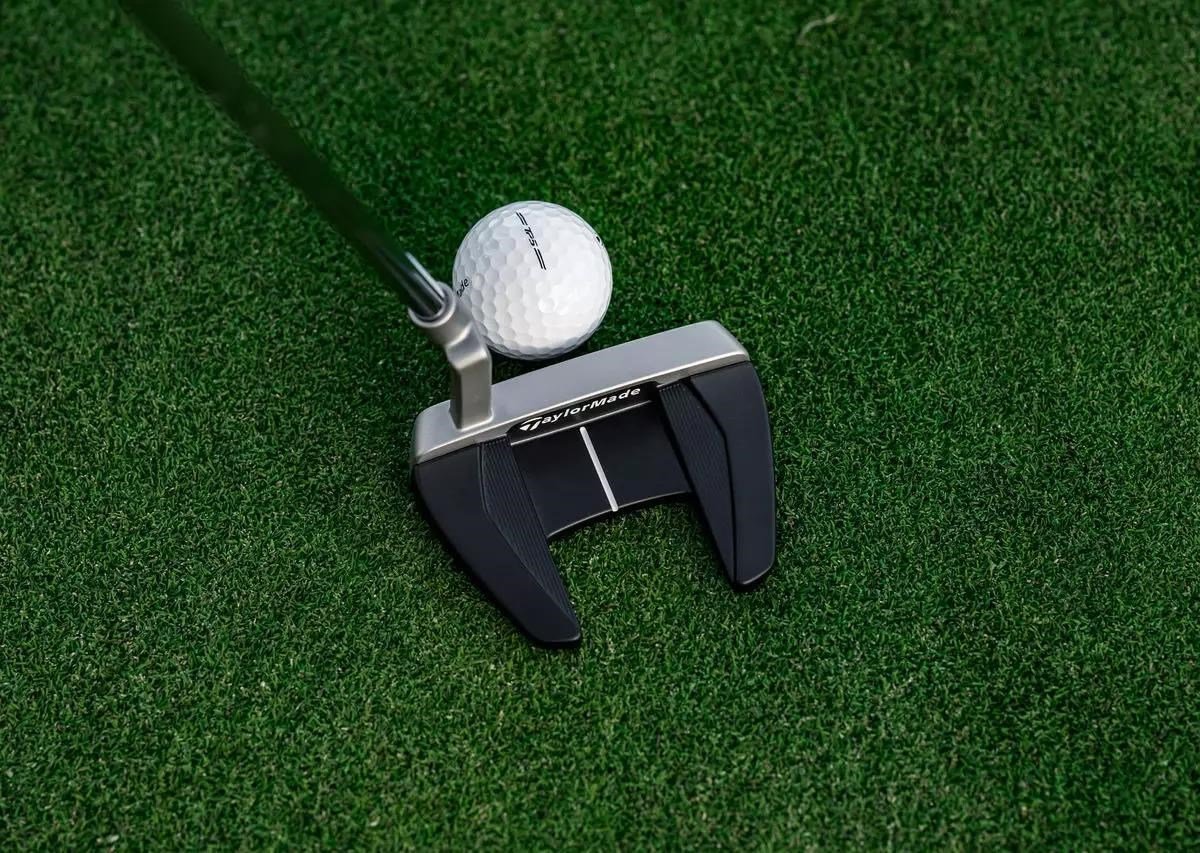TaylorMade SYSTM2 Bandon L-Neck putter