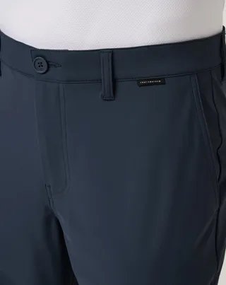 Travis Mathew Hero Hour Golf heren broek, total eclipse