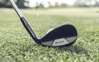 Callaway Opus Black Shadow heren wedge, grafiet