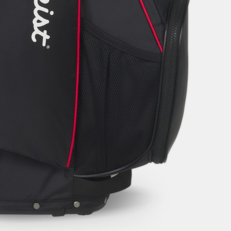 Extern mesh drinkvak op Titleist Players 4 Carbon stand bag