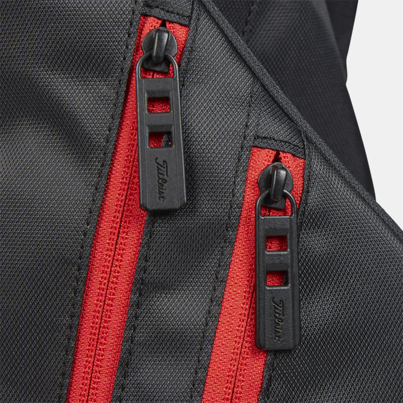 Hoogwaardige YKK-ritsen op Titleist Premium Carry Bag