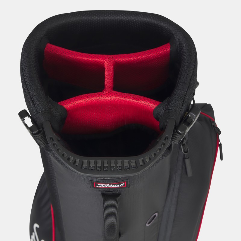Ultralichte 4-vaks topmanchet op Titleist Players 4 Carbon
