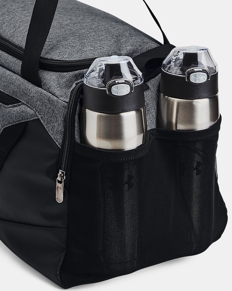 Dubbel slipvak voor waterflessen op Undeniable 5.0