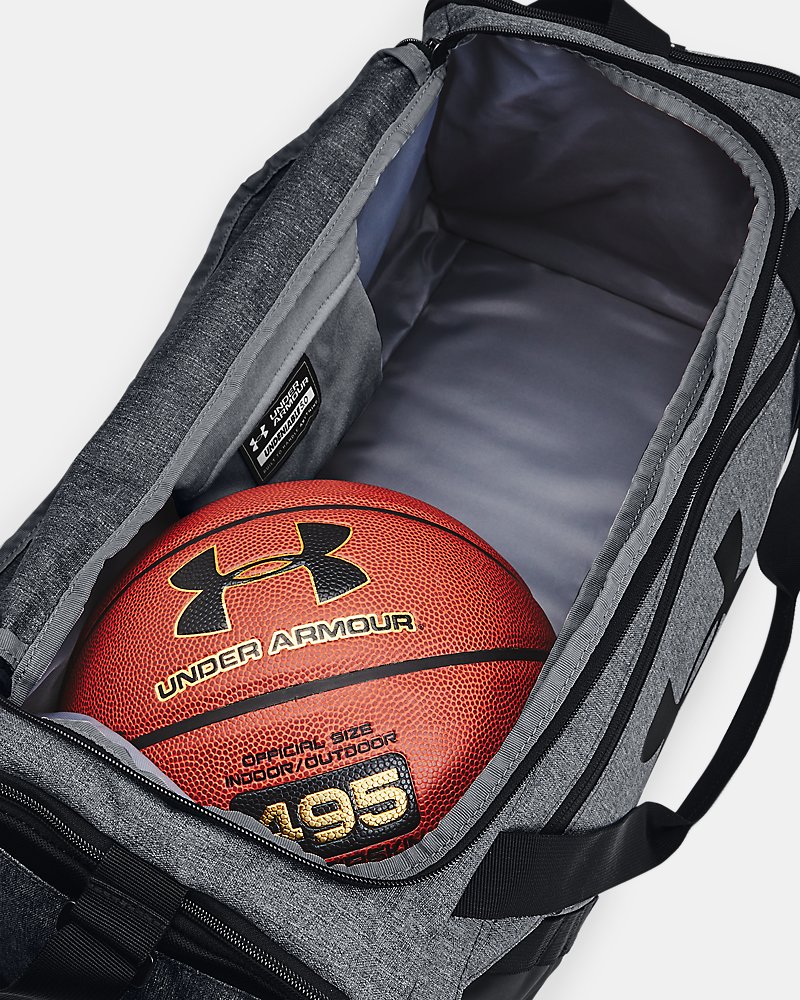 Interne slipvakken in de Undeniable 5.0 Kleine Duffle Tas