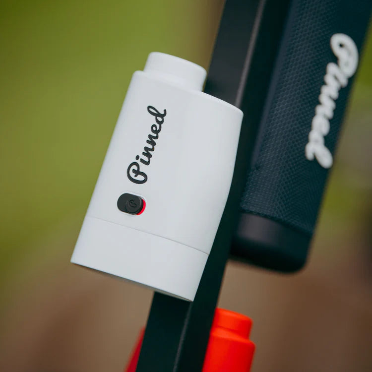 Pinned Prism+ ingebouwde magneet bevestiging aan golfkar