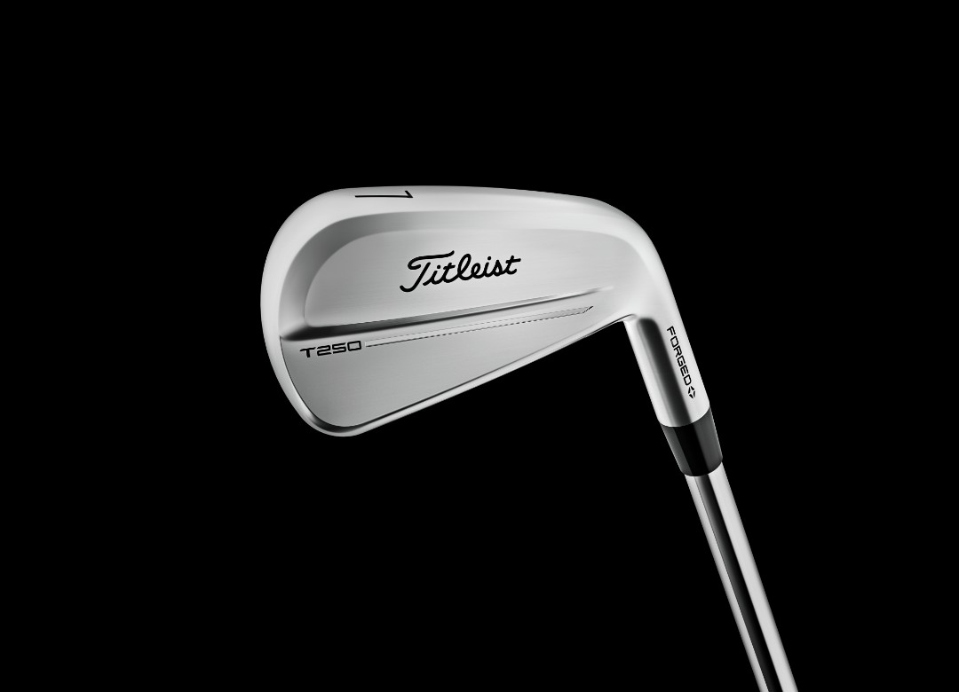 Titleist T250 IJzers