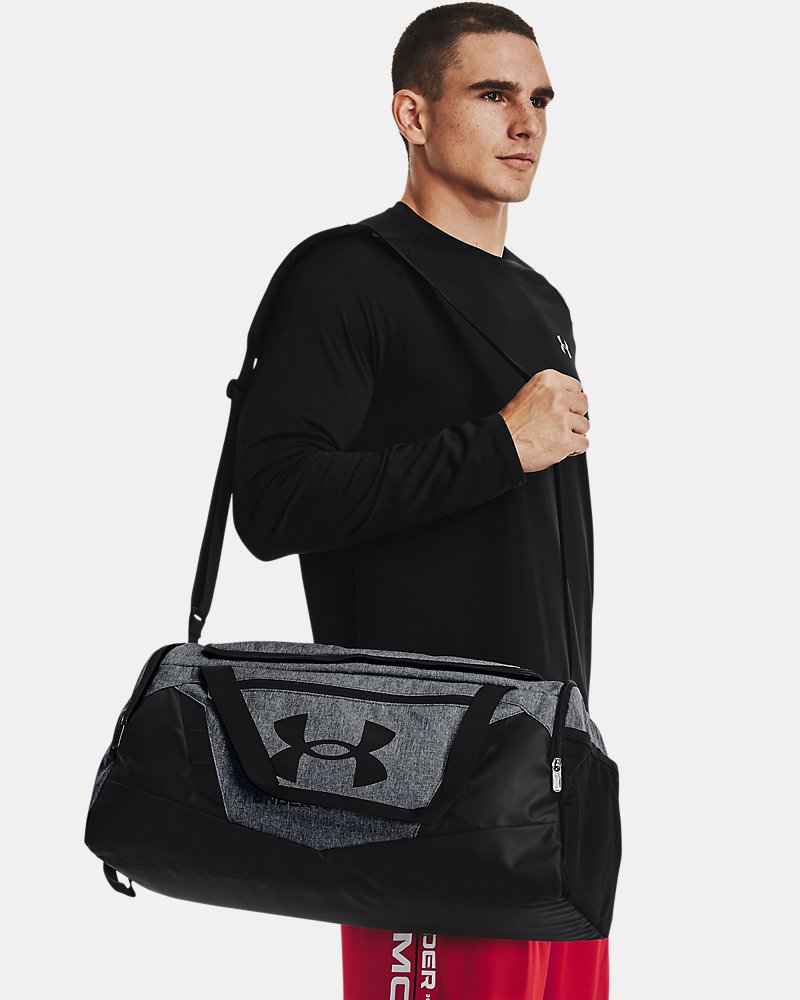 Under Armour Undeniable 5.0 Kleine Duffle Tas structuur en duurzaamheid