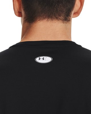 Under Armour HeatGear Fitted Short Sleeve – Detail achterkant met mesh ventilatiepanelen