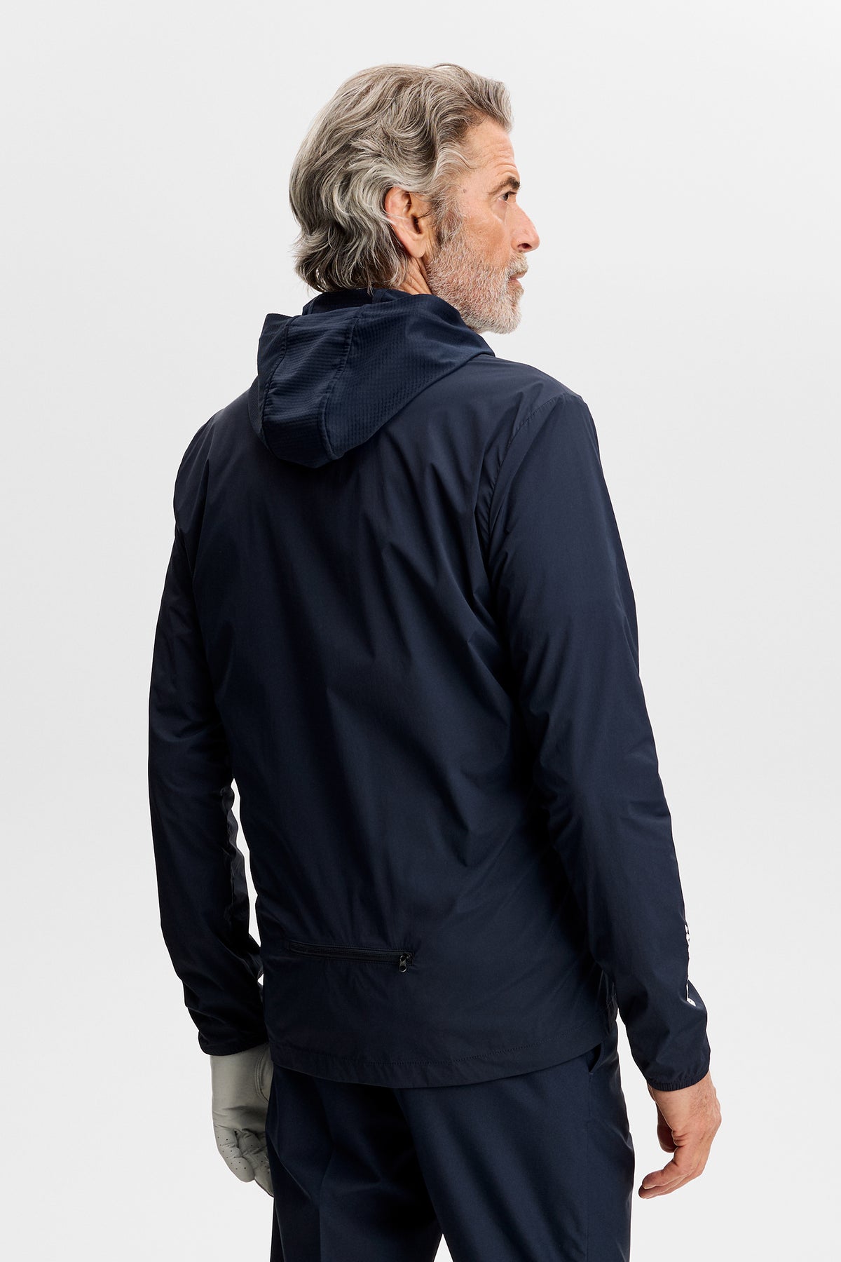 J.Lindeberg Tour Tech Packable Jacket JL Navy – opvouwbaar achterzak detail