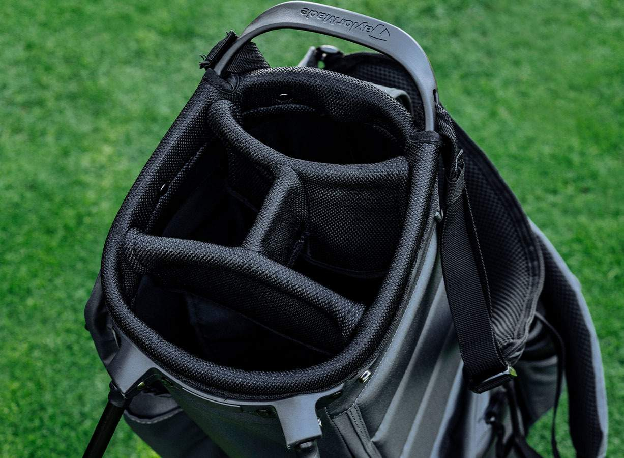 TaylorMade FlexTech Stand Bag 4-vaks top verdeler detail